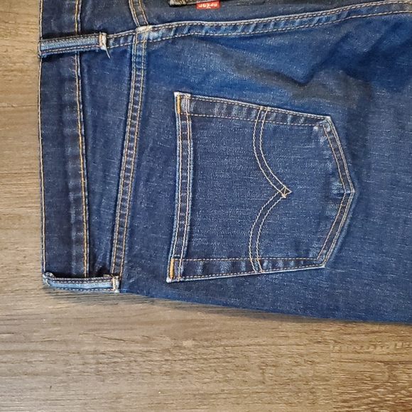 Levi’s Mens Jeans 511 Slim Dark Wash  Denim  33 x 32 (Actual Size-32-1/2"×30") - Picture 9 of 14